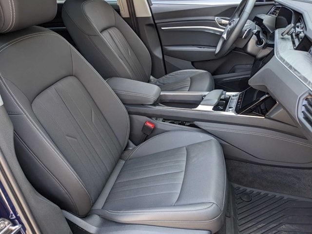 2021 Audi e-tron Premium Plus